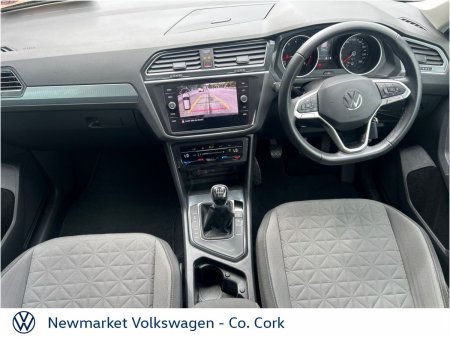 2021 Volkswagen Tiguan - photo 8