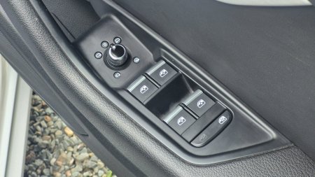 2017 Audi A4 - photo 23