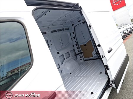 2026 Nissan Interstar - photo 17