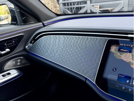 2025 Mercedes-Benz E 300 - photo 27