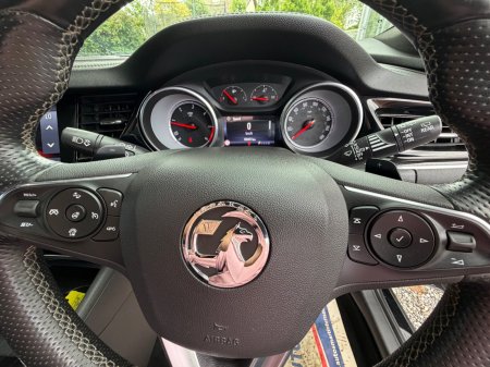 2018 Vauxhall Insignia - photo 11