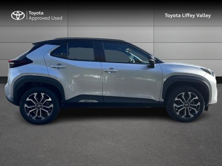2026 Toyota Yaris Cross - photo 3