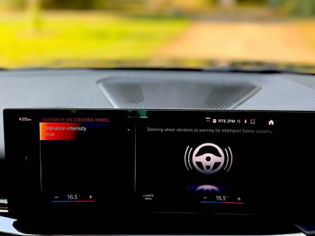 2023 BMW 3-Series - photo 42