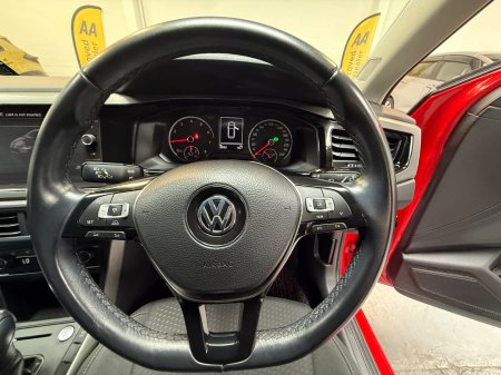 2020 Volkswagen Polo - photo 11