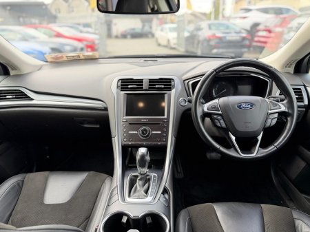 2019 Ford Mondeo - photo 16