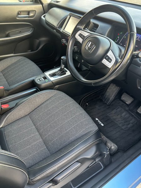 2020 Honda Fit - photo 13