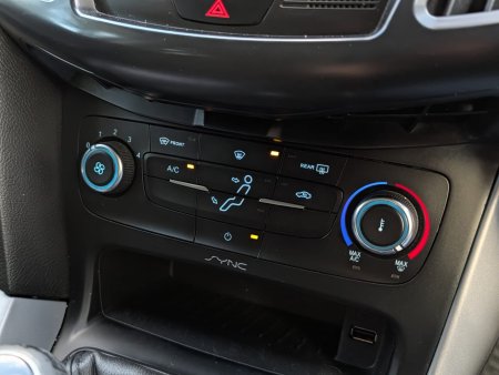 2015 Ford Focus - photo 11