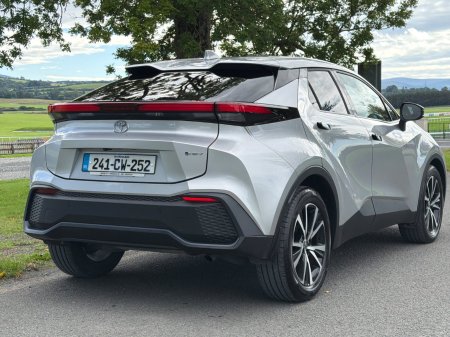 2024 Toyota C-HR - photo 5