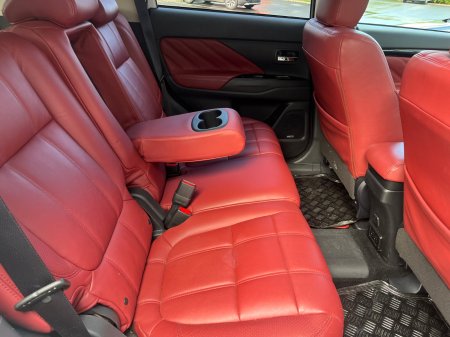 2017 Mitsubishi Outlander - photo 37