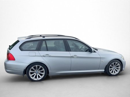 2010 BMW 3-Series - photo 5