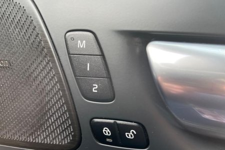 2025 Volvo XC60 - photo 27
