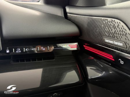 2024 BMW 5-Series - photo 24