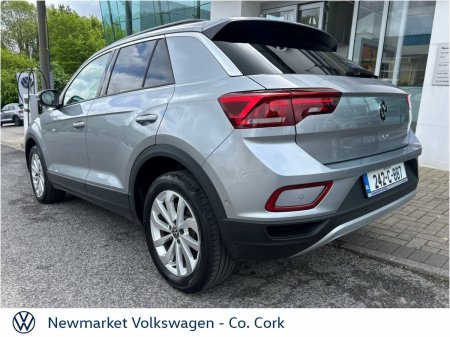 2024 Volkswagen T-Roc - photo 16