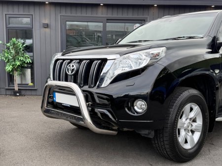 2017 Toyota Land Cruiser - photo 13