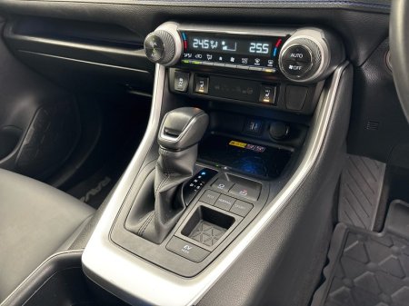 2024 Toyota RAV4 - photo 15
