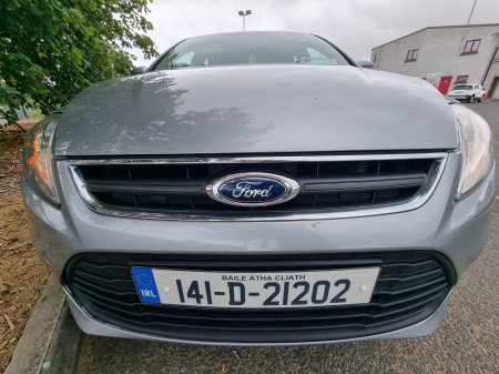 2014 Ford Mondeo - photo 18