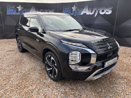 2023 Mitsubishi Outlander - photo 6