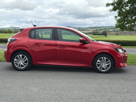 2020 Peugeot 208 - photo 3