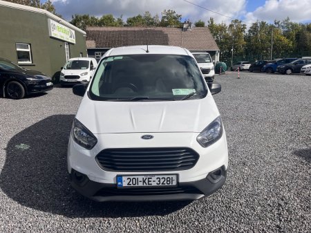 2020 Ford Transit - photo 2