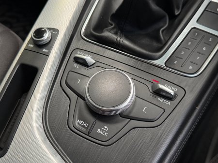 2016 Audi A4 - photo 13