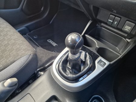 2016 Honda Jazz - photo 24