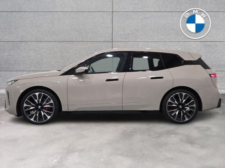 2026 BMW iX - photo 3