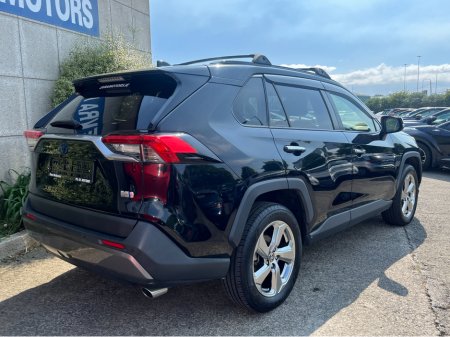 2021 Toyota RAV4 - photo 4