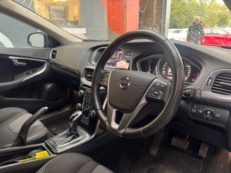 2018 Volvo V40 - photo 10
