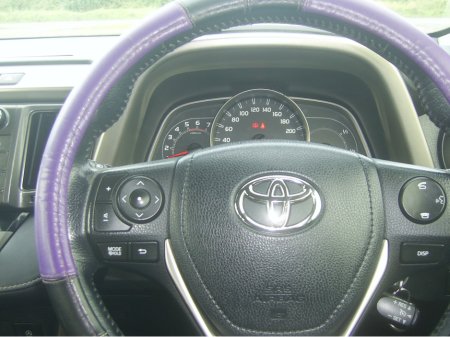 2014 Toyota RAV4 - photo 4