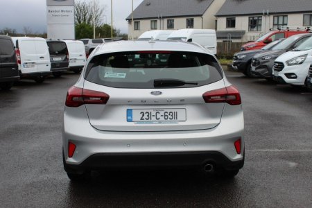 2023 Ford Focus - photo 5