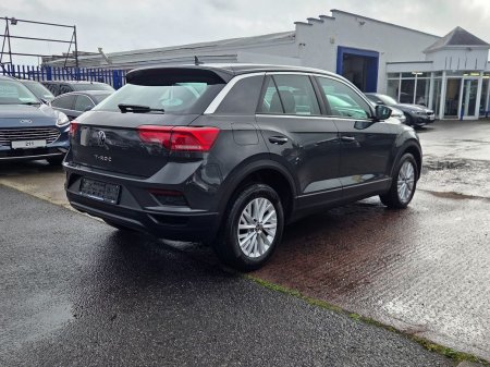 2021 Volkswagen T-Roc - photo 5