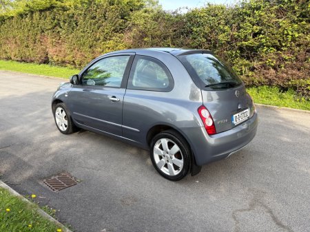 2010 Nissan Micra - photo 4