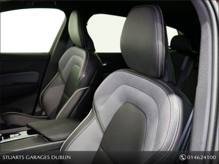2025 Volvo XC60 - photo 16
