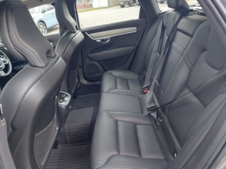 2021 Volvo V90 - photo 26