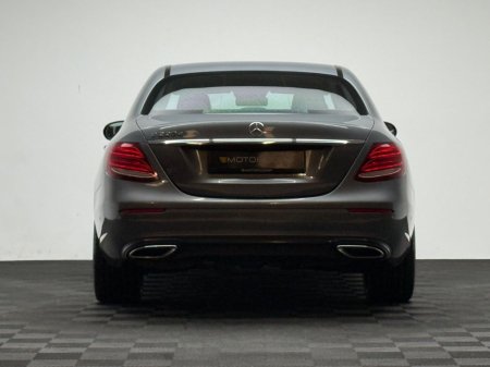 2019 Mercedes-Benz E-Class - photo 6