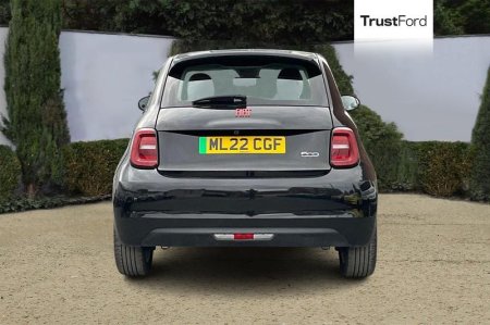 2022 Fiat 500e - photo 7