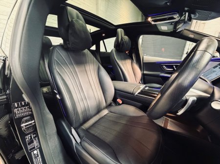 2025 Mercedes-Benz EQE - photo 9