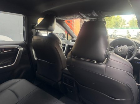 2021 Toyota RAV4 - photo 15
