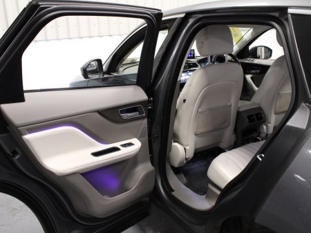 2016 Jaguar F-Pace - photo 31
