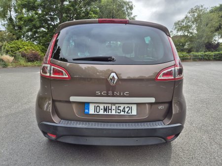 2010 Renault Scenic - photo 8