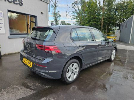 2023 Volkswagen Golf - photo 3
