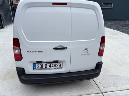 2023 Peugeot Partner - photo 12