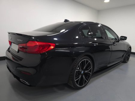 2017 BMW 5-Series - photo 8
