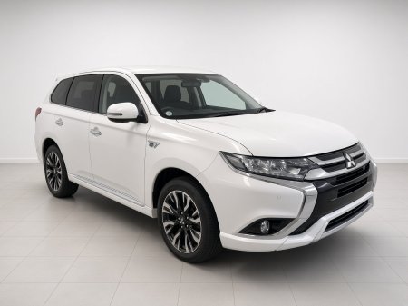 2017 Mitsubishi Outlander PHEV 2.0L MIVEC 4WD 5-Seater Instyle
