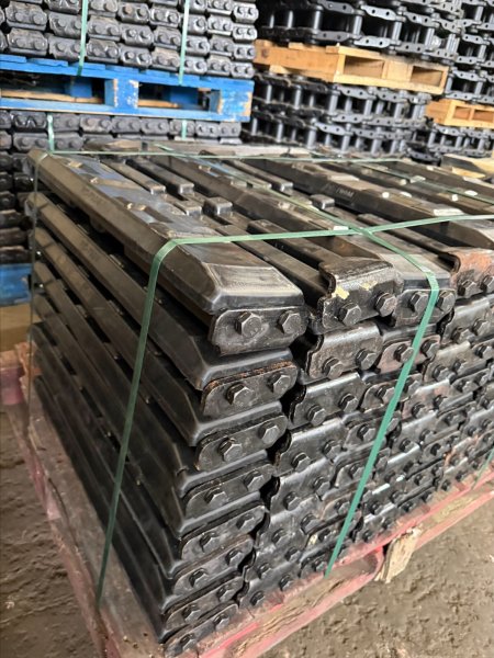 0 KOMATSU  - photo 2