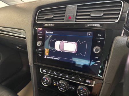 2020 Volkswagen Golf - photo 22