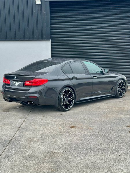 2018 BMW 5-Series - photo 6