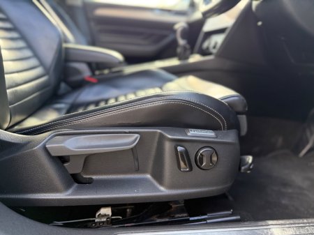 2020 Volkswagen Passat - photo 12