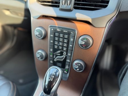 2017 Volvo V40 - photo 37