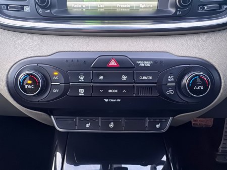 2017 Kia Sorento - photo 35